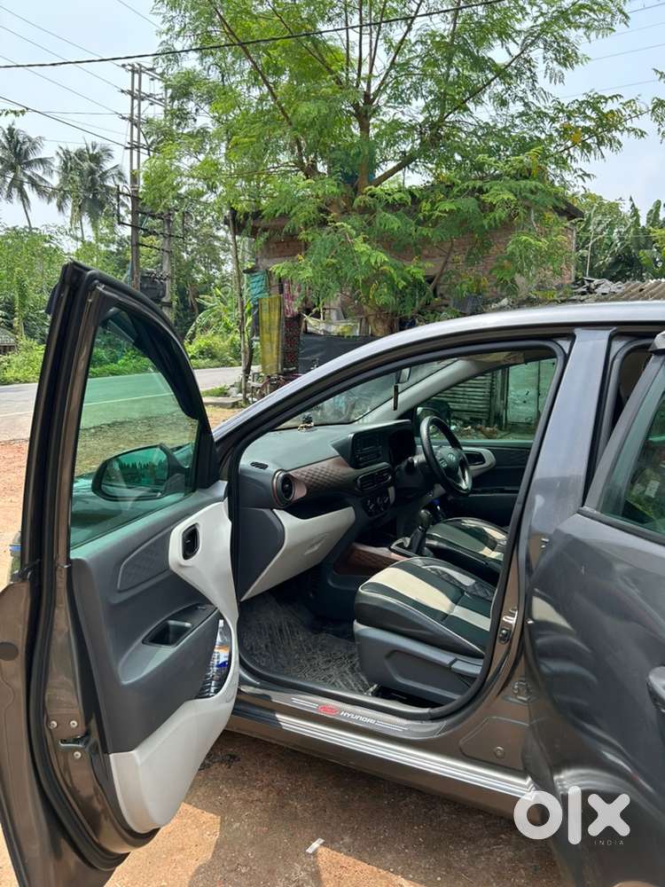 Hyundai Aura 2020 Petrol