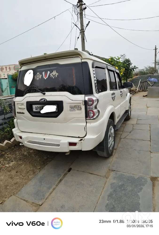 Mahindra Scorpio 2015 Diesel 130000 Km Driven