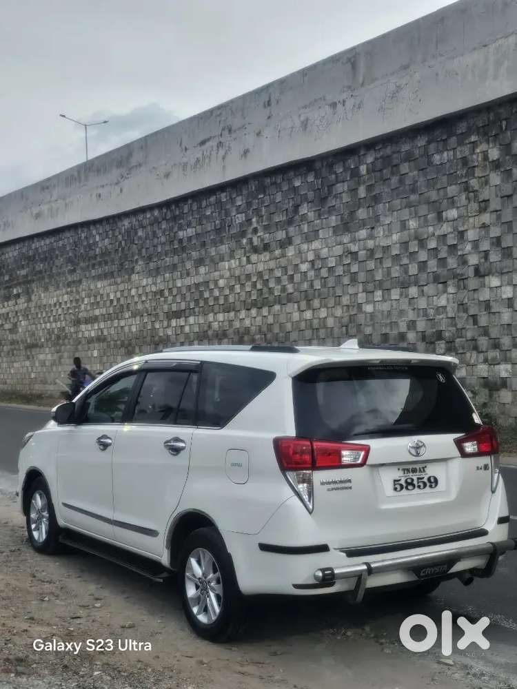 Toyota Innova Crysta 2018 Diesel Manual