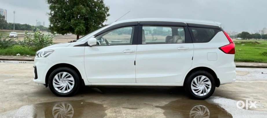 Maruti Suzuki Ertiga Vxi (o) Cng, 2024, Petrol