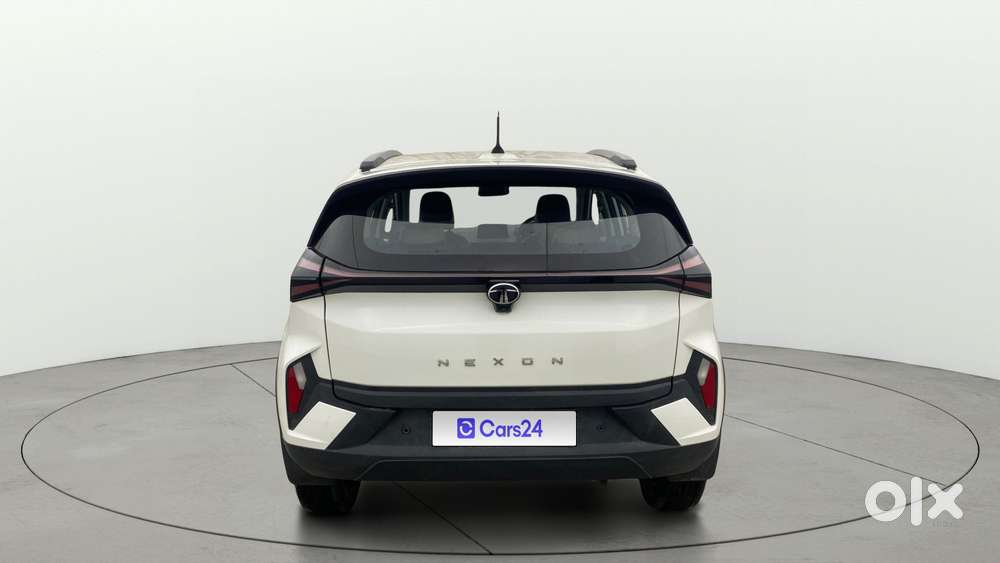 Tata Nexon Smart Plus S 1.2 Revotron Petrol 5 Mt, 2025, Petrol