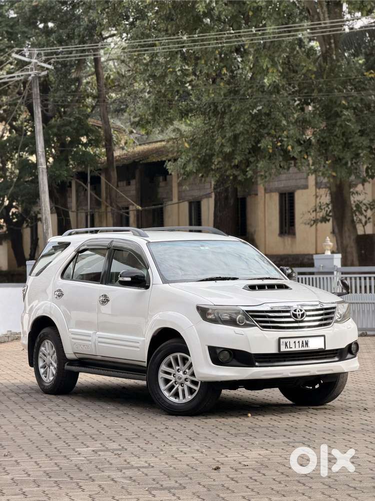 Toyota Fortuner 3.0 4x2 Automatic, 2012, Diesel