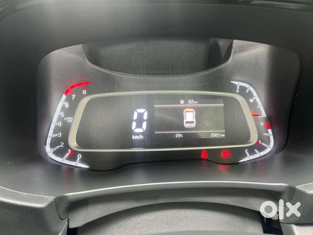 Kia Sonet Petrol 2026
