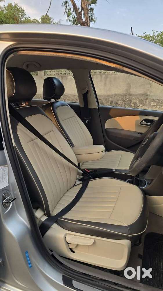Volkswagen Vento 2010-2013 Petrol Highline, 2012, Petrol