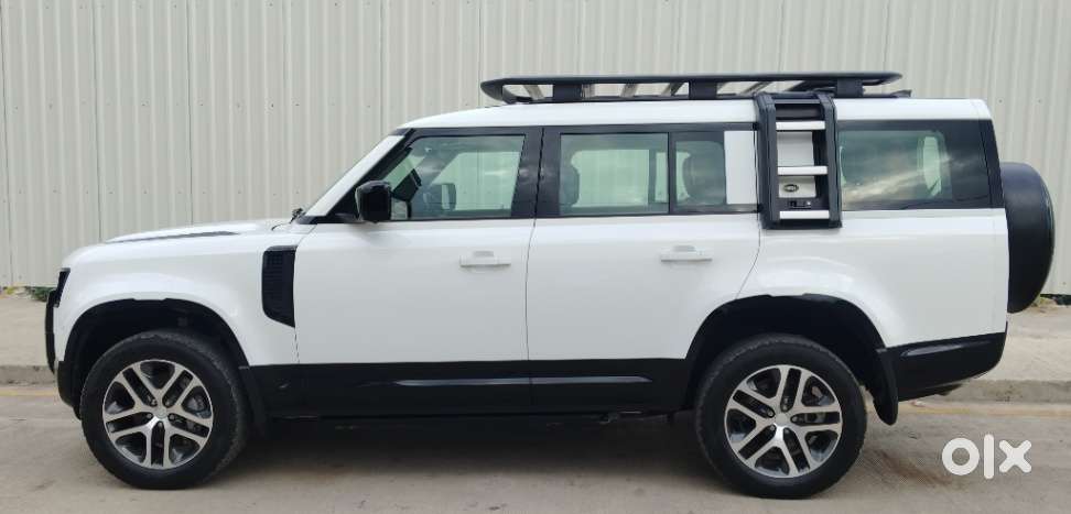 Land Rover Defender 3.0 L 130 Hse, 2023, Diesel