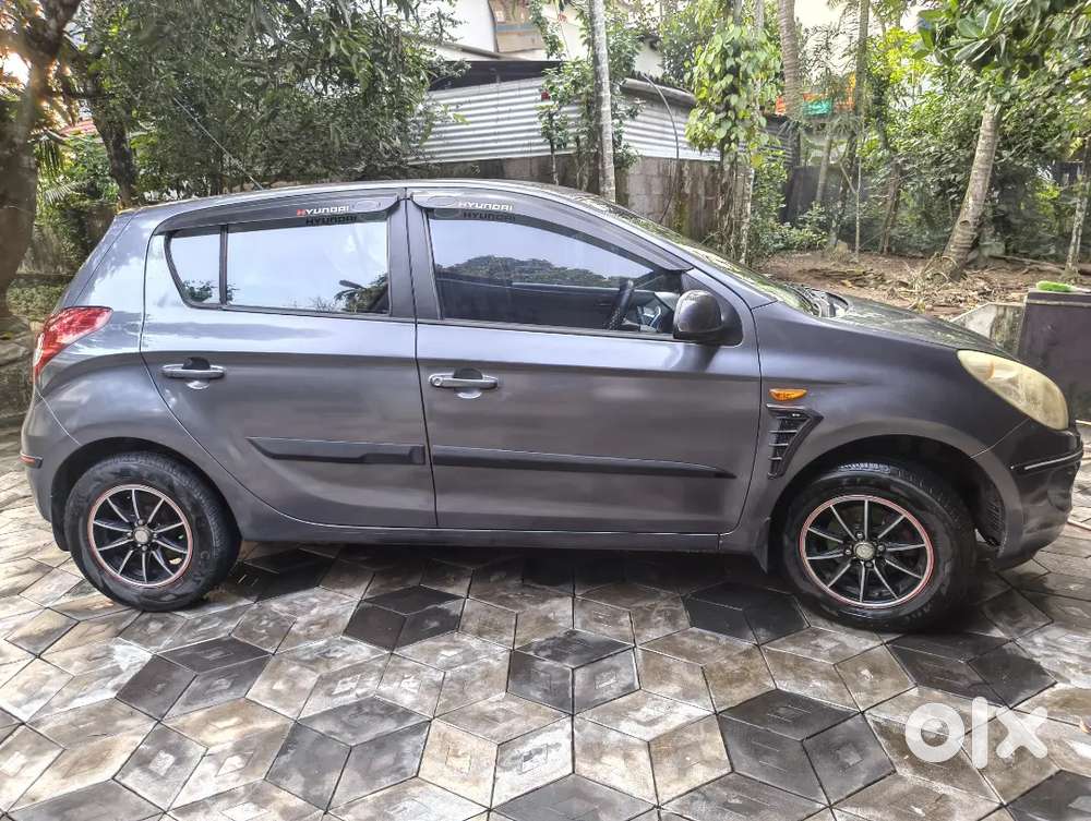Good Condition  Full Option