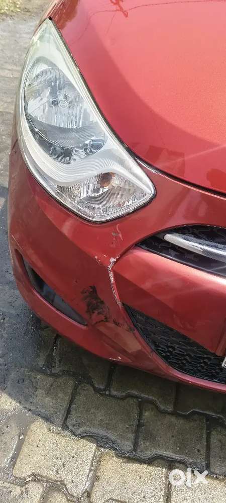 Hyundai I10 2012 Last  Cng & Hybrids 80000 Km Driven