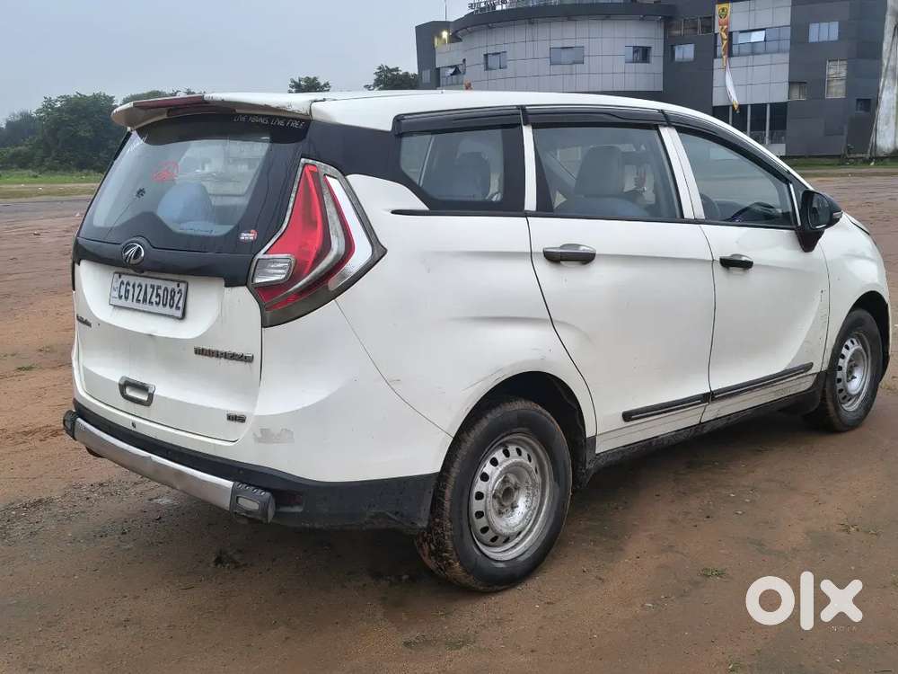 Mahindra Marazzo Diesel 2019