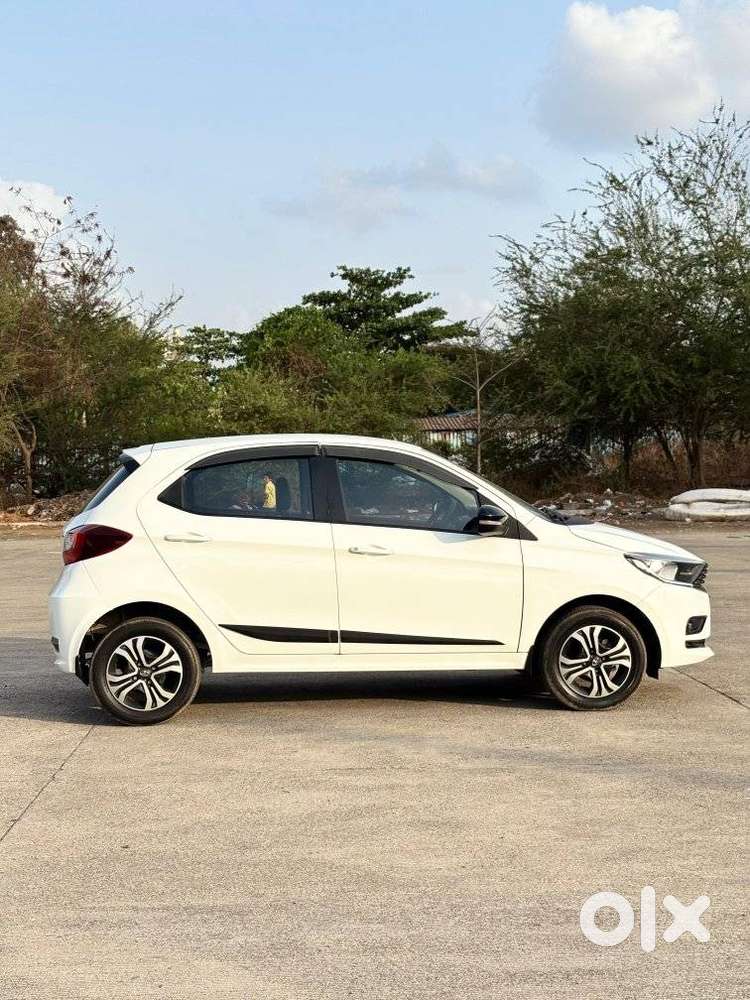 Tata Tiago 1.2 Revotron Xt Cng, 2023, Cng & Hybrids