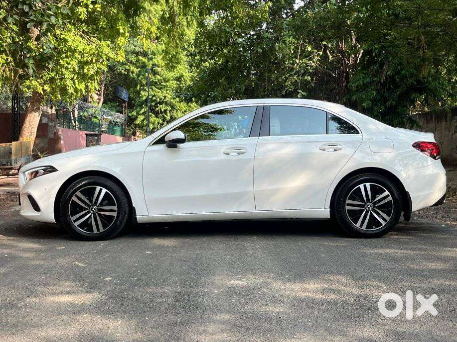 Mercedes-benz A-class Limousine 200, 2023, Petrol