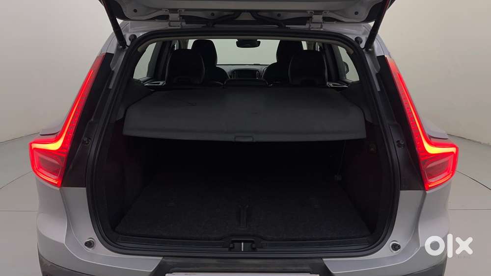 Volvo Xc40 B4 Ultimate, 2023, Petrol