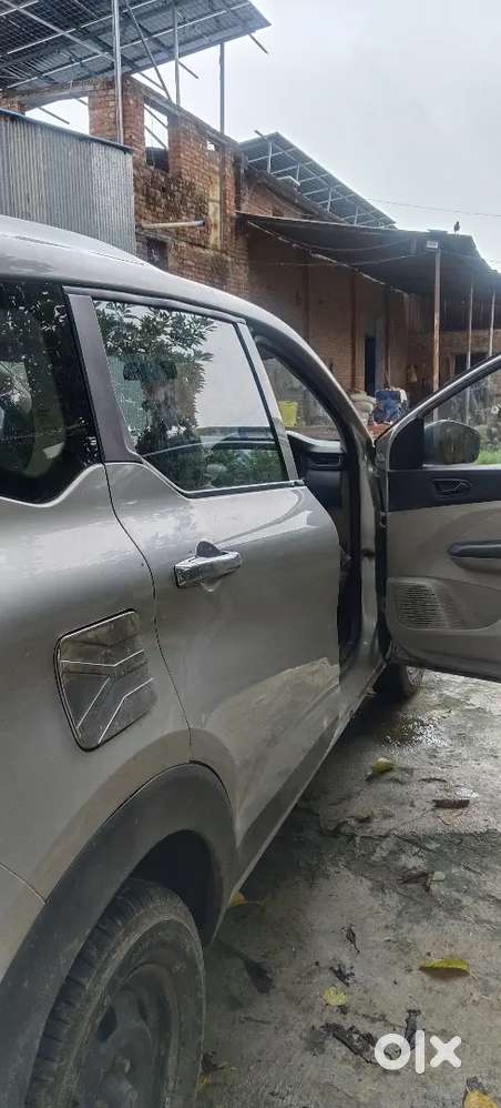 Renault Triber Rxt 2021 पेट्रोल