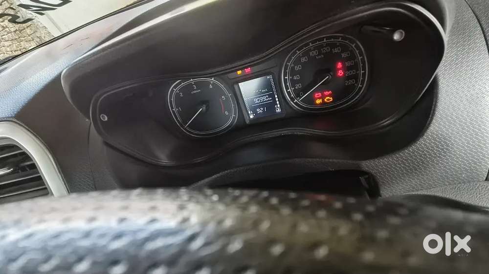 Maruti Suzuki Brezza Vdi 2017