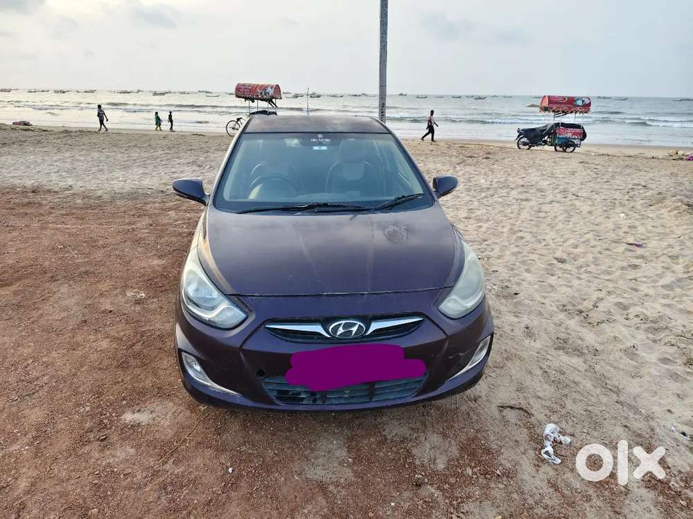 Hyundai Verna 2013