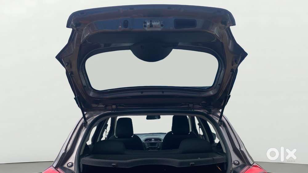 Tata Tiago 1.2 Revotron Xz, 2017, Petrol