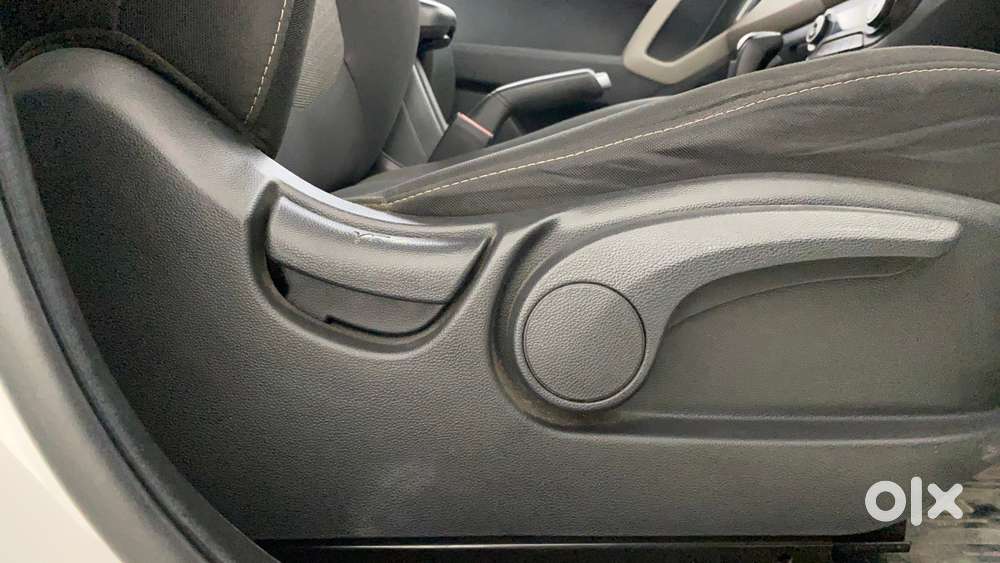 Hyundai Creta 1.6 Sx Plus Petrol At, 2018, Petrol