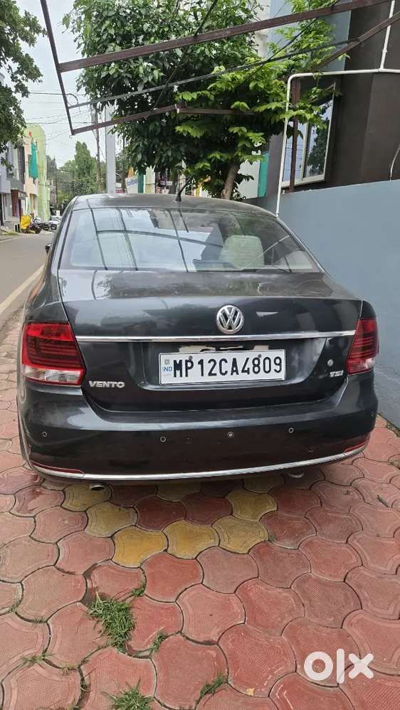 Volkswagen Vento 2017 Petrol At