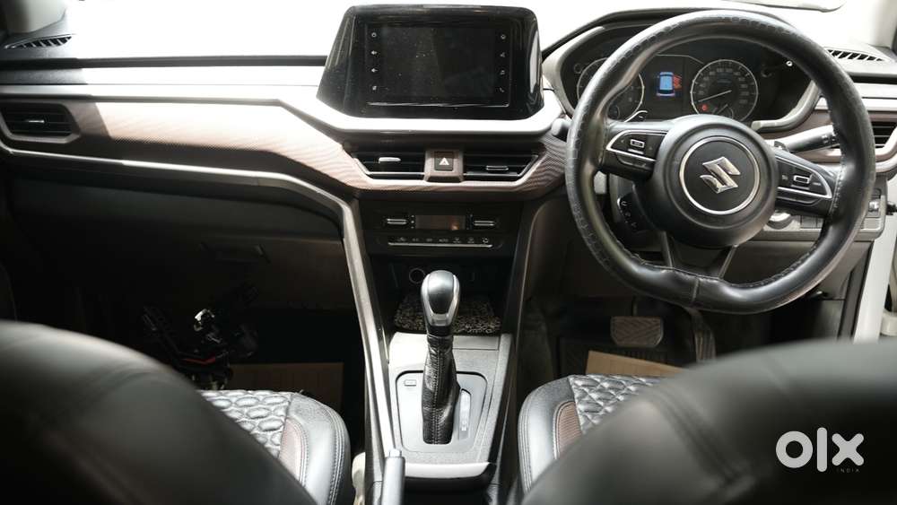 Maruti Suzuki Brezza 1.5 Zxi At Smart Hybrid, 2022, Petrol