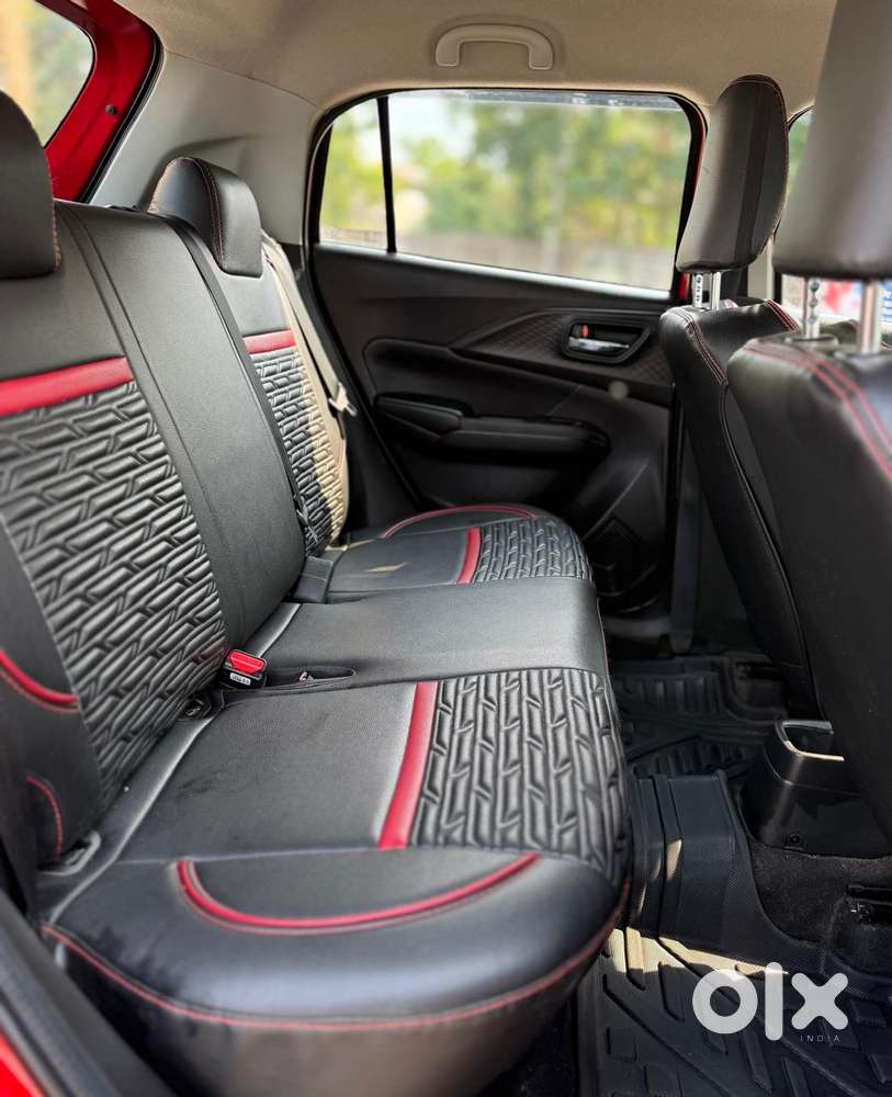 Maruti Suzuki Swift Vxi + Manual, 2025, Petrol