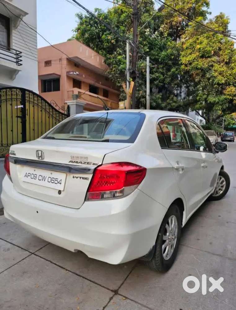 Honda Amaze 2013 Petrol 86000 Km Driven