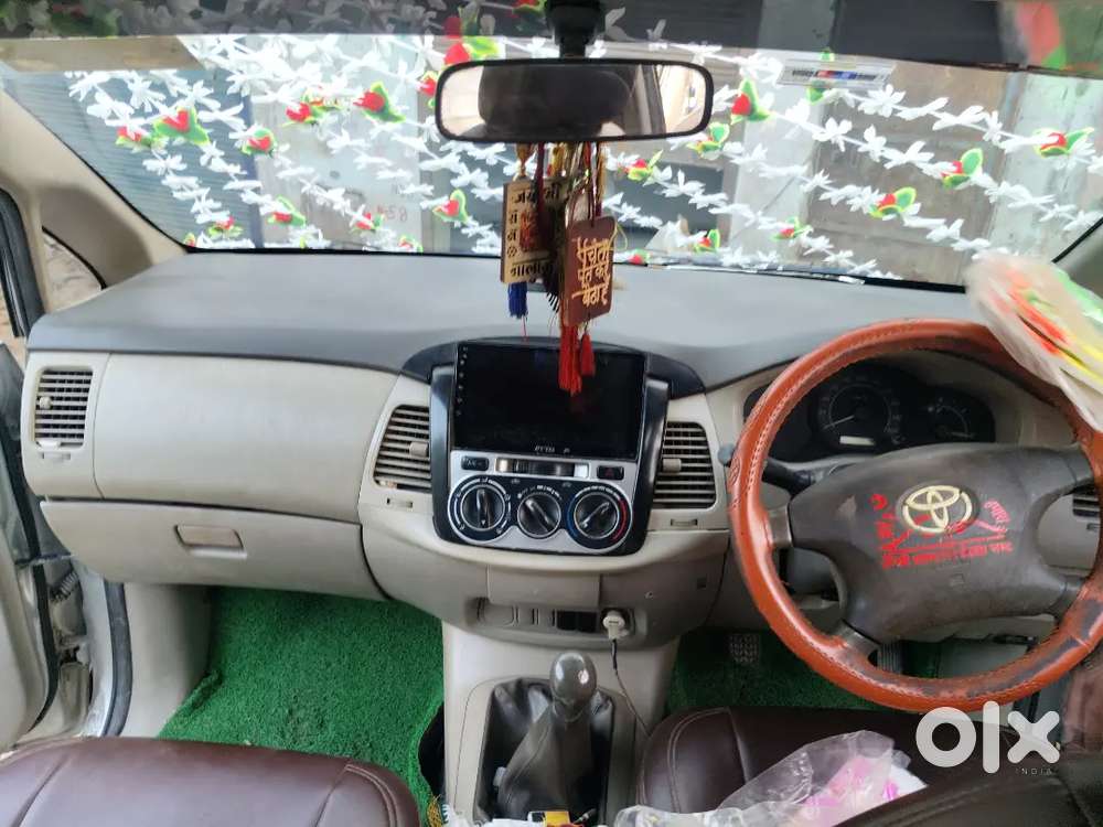 Toyota Innova Diesel 2012 7-seater
