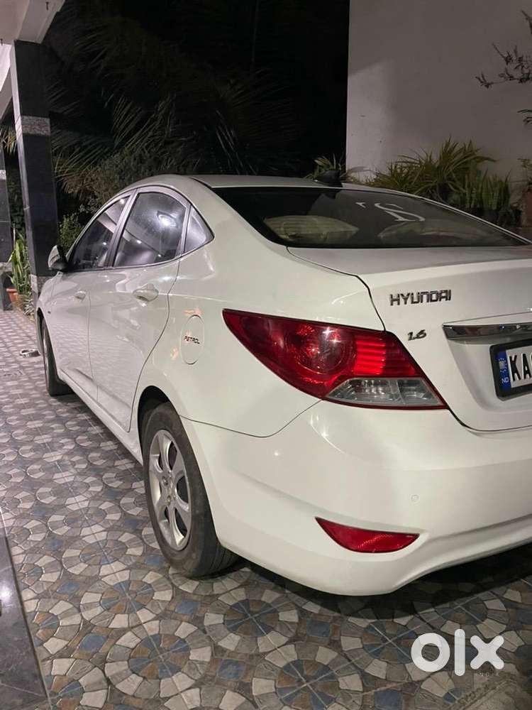 Hyundai Fluidic Verna Petrol Good Condition