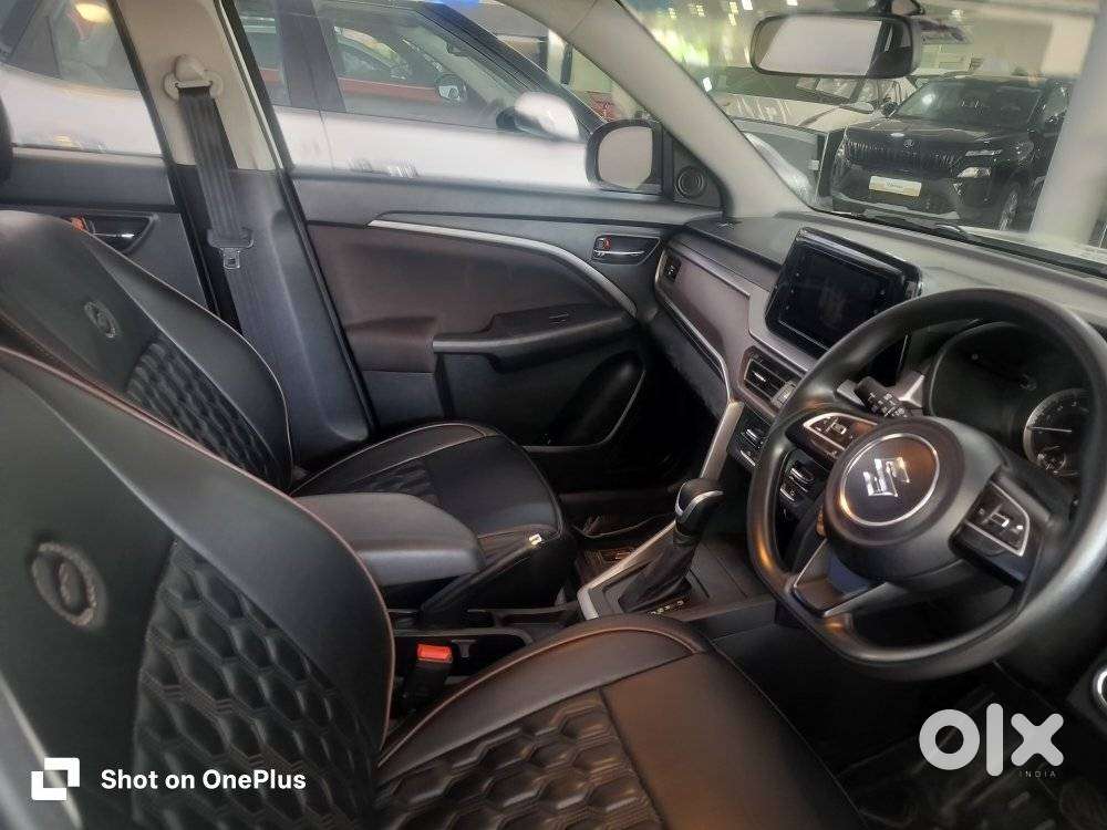 Maruti Suzuki Brezza 1.5 Zxi At Smart Hybrid, 2024, Petrol