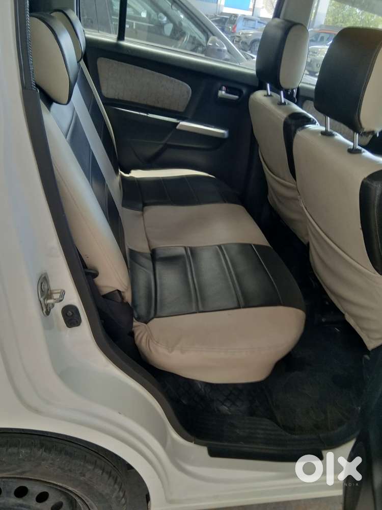 Maruti Suzuki Wagon R Vxi Amt1.2, 2016, Petrol