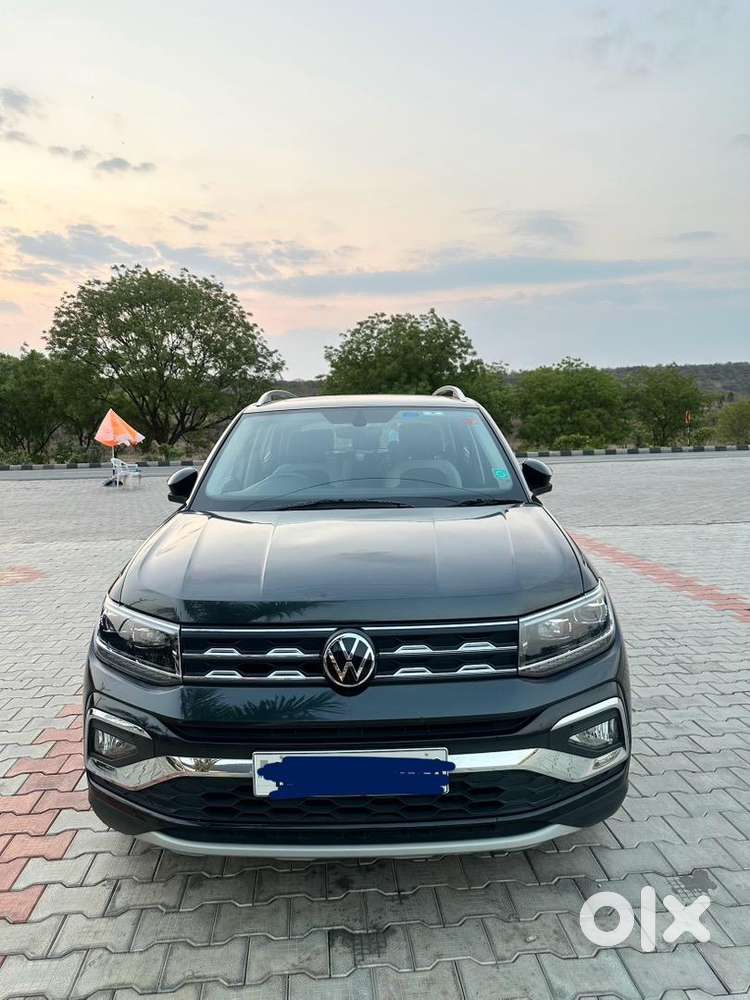 Volkswagen Taigun 1.0 Tsi Topline Automatic