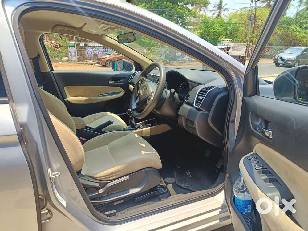 Honda City 1.5 V 5th Gen I-vtec Mt, 2020, Petrol