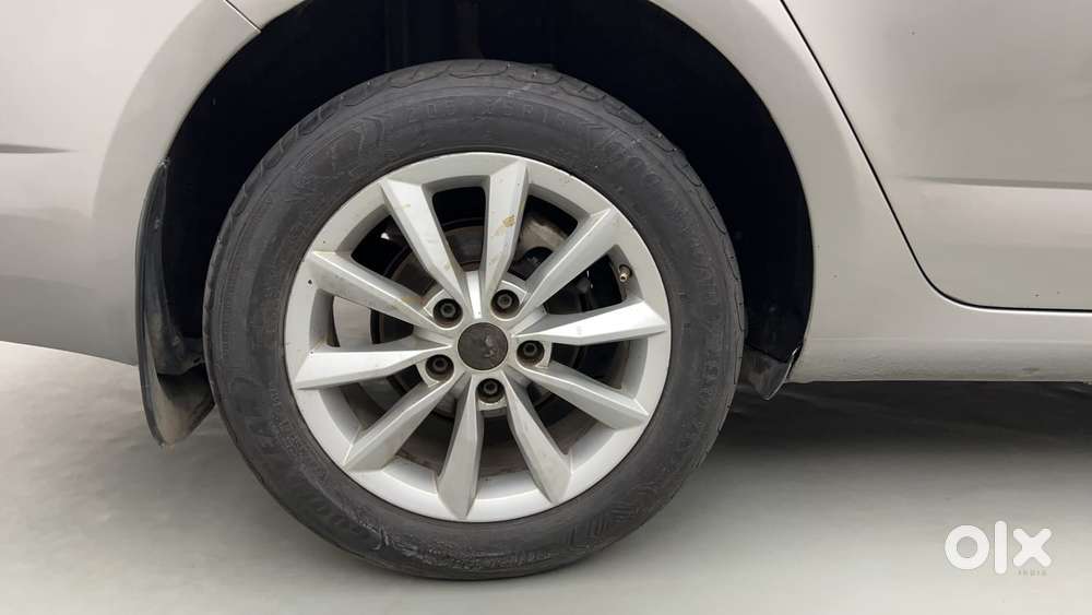 Skoda Octavia 2.0 Tdi Style Plus At, 2017, Diesel