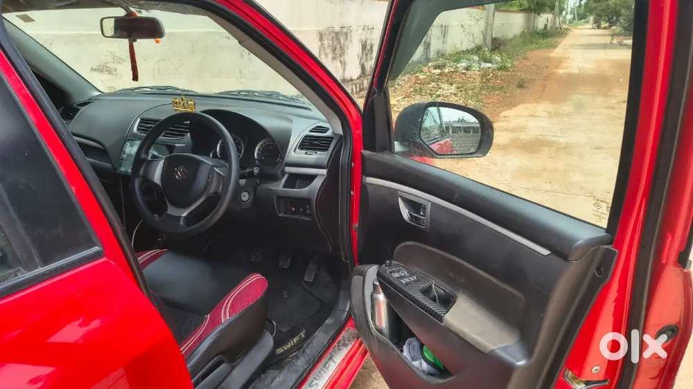 Maruti Suzuki Swift 2016 Diesel 100700 Km Driven