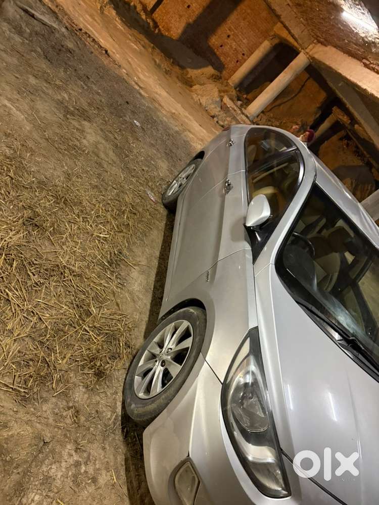 Hyundai Car Diesel 2011
