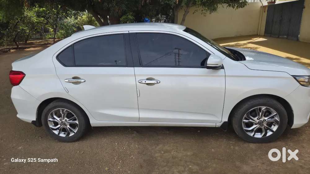 Honda Amaze 2019 Diesel Well Maintained