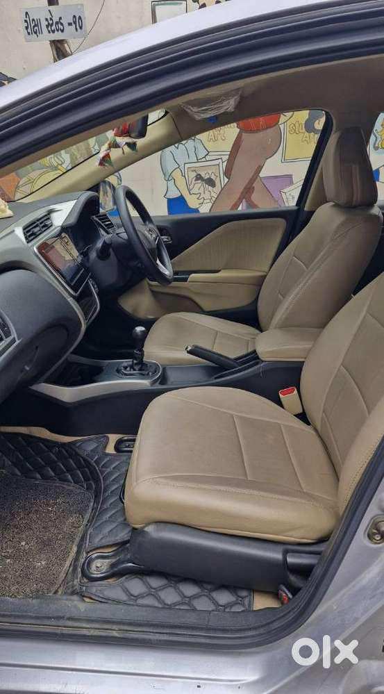 Honda City 1.5 V 5th Gen I-vtec Mt, 2022, Petrol