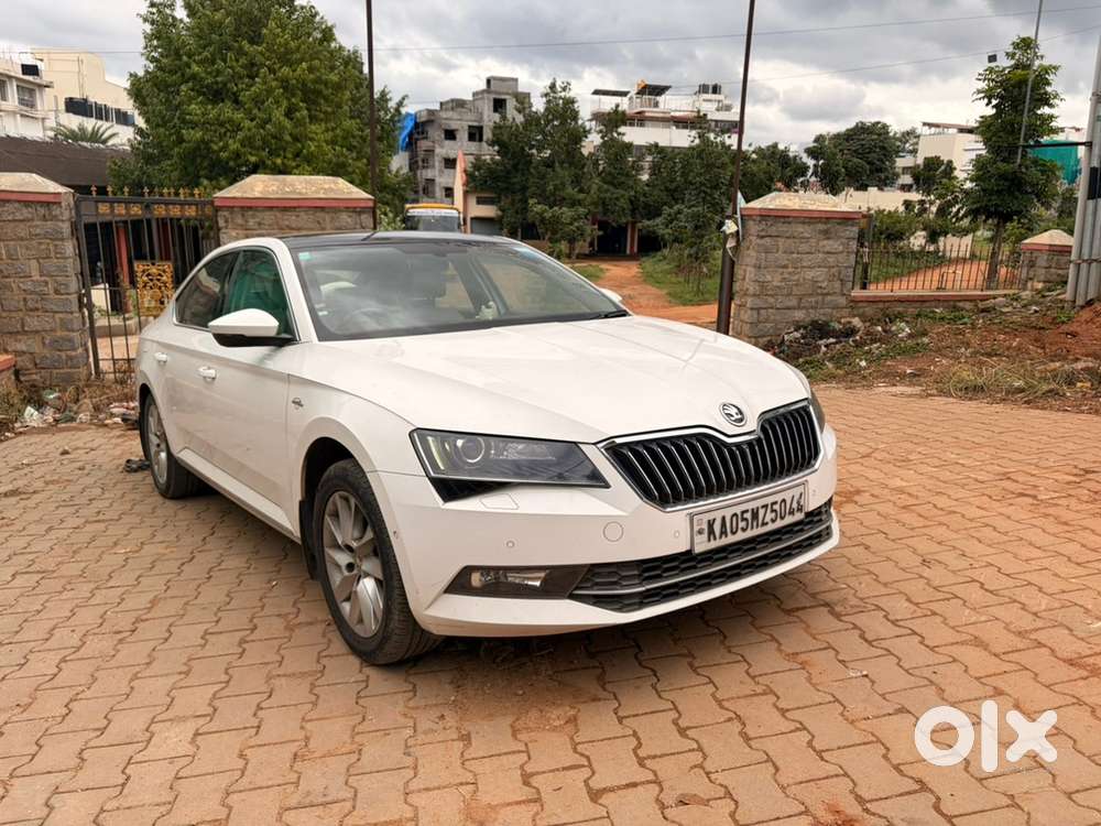 Skoda Superb 2019 Diesel Well Maintained