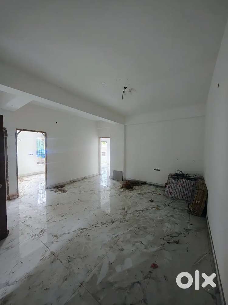 2bhk New Legal flats sale Available Plam Avenue Only Bike Parking Lift