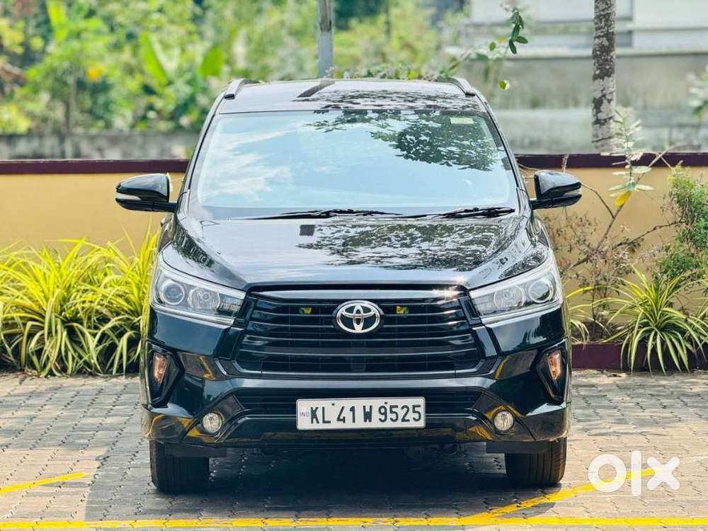 Toyota Innova Crysta 2.4 Z 7 Str, 2016, Diesel