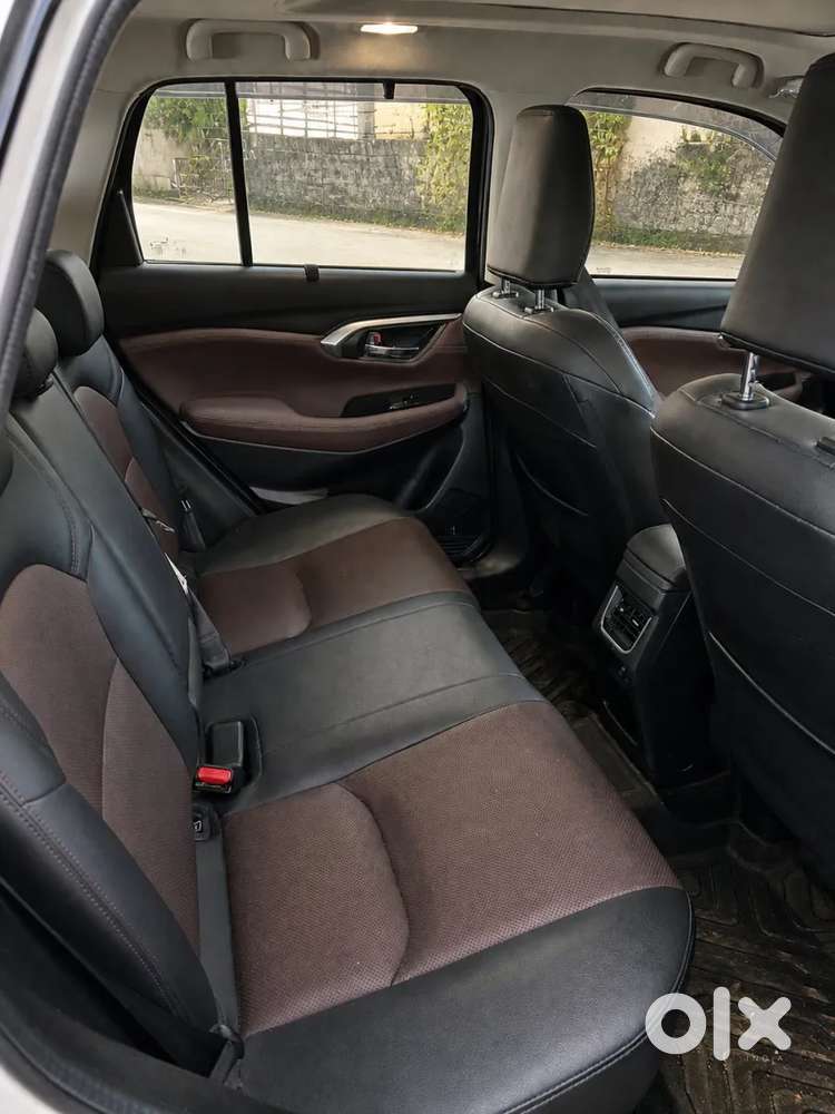 Maruti Suzuki Grand Vitara Alpha Smart Hybrid, 2025, Petrol