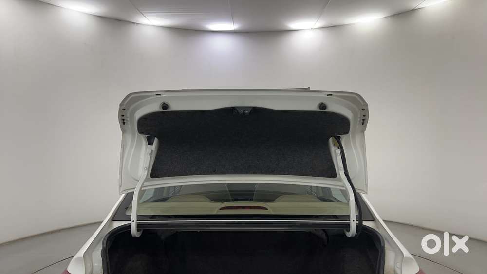 Honda Amaze Vx 1.2 Petrol Cvt, 2021, Petrol