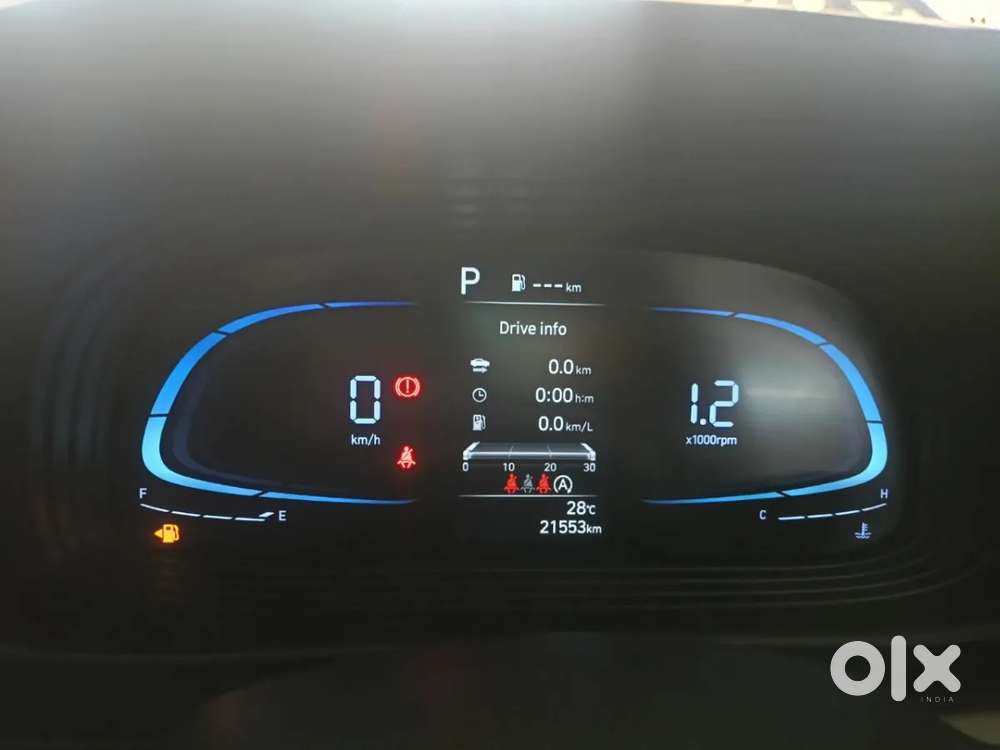 Hyundai Venue 1.0 Sx (o) Turbo Dct, 2023, Petrol