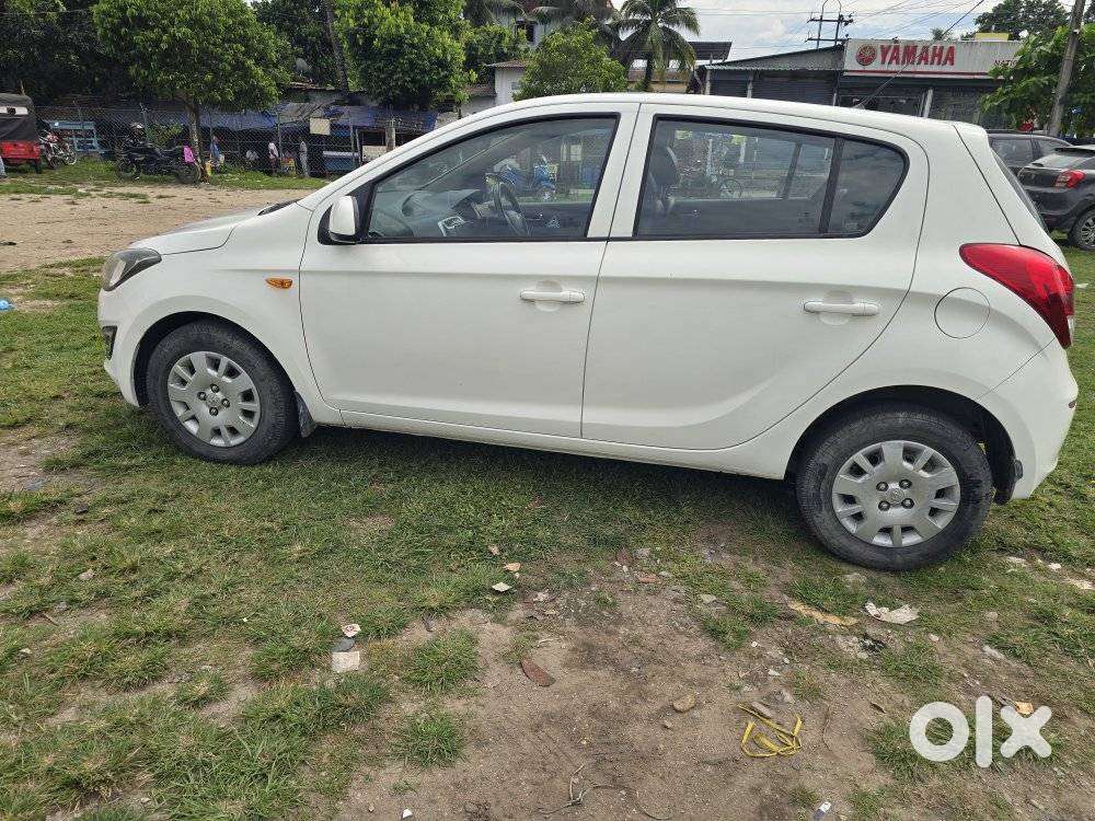 Hyundai I20 Magna Optional 1.2, 2013, Petrol