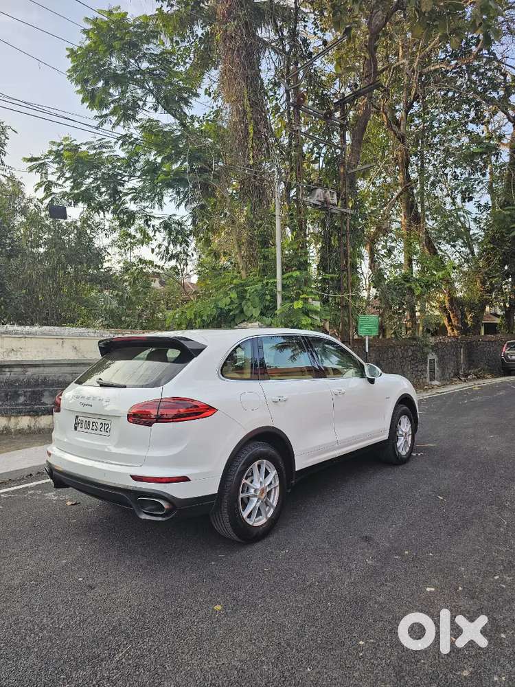 Porsche Cayenne V6