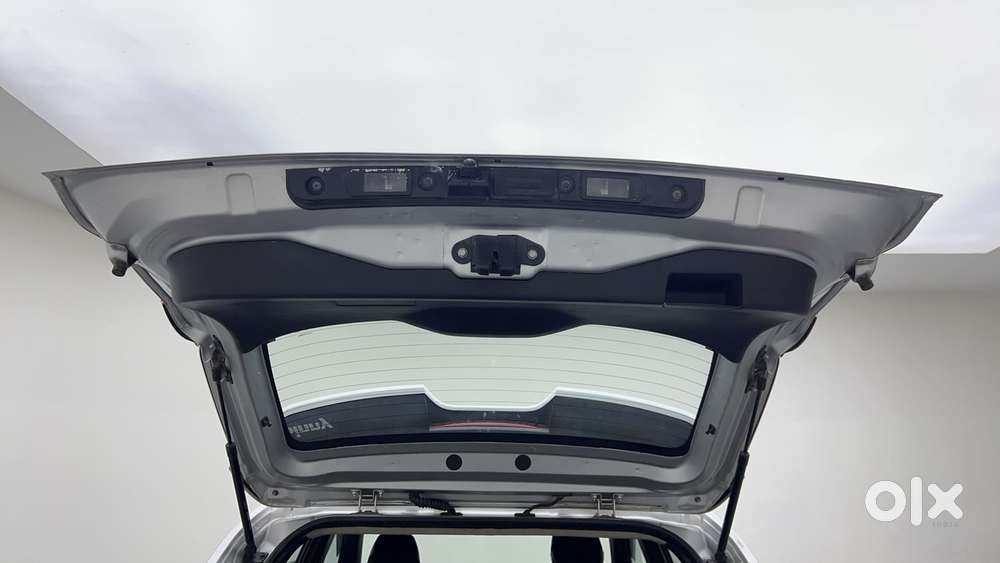 Nissan Magnite 1.0 Xv Premium Turbo Cvt, 2022, Petrol
