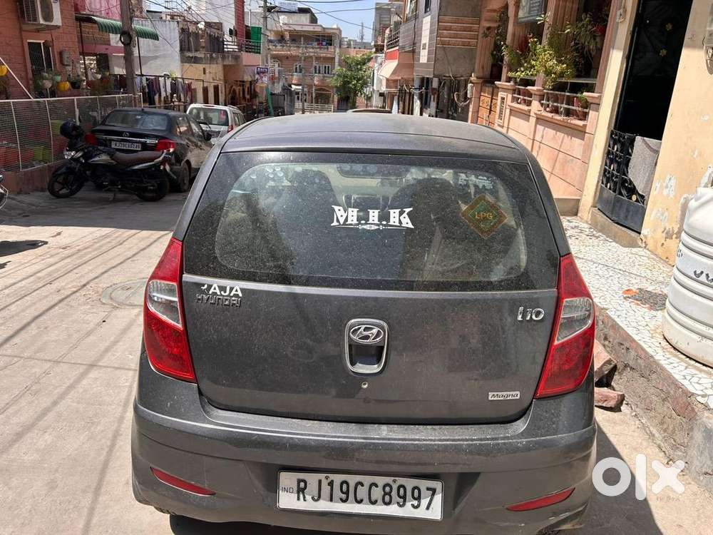 Hyundai Grand I10 2012 Petrol Well Maintained