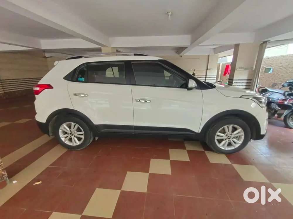 Hyundai Creta (urgent Sale...due To Transfer)