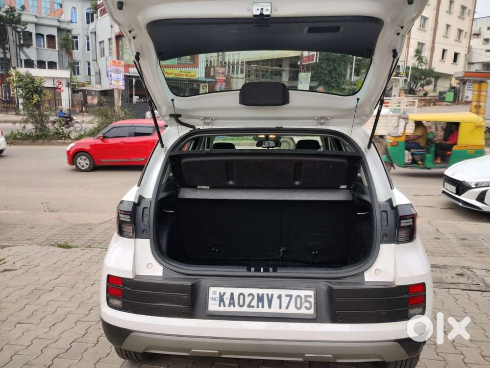 Hyundai Venue Sx, 2024, Petrol