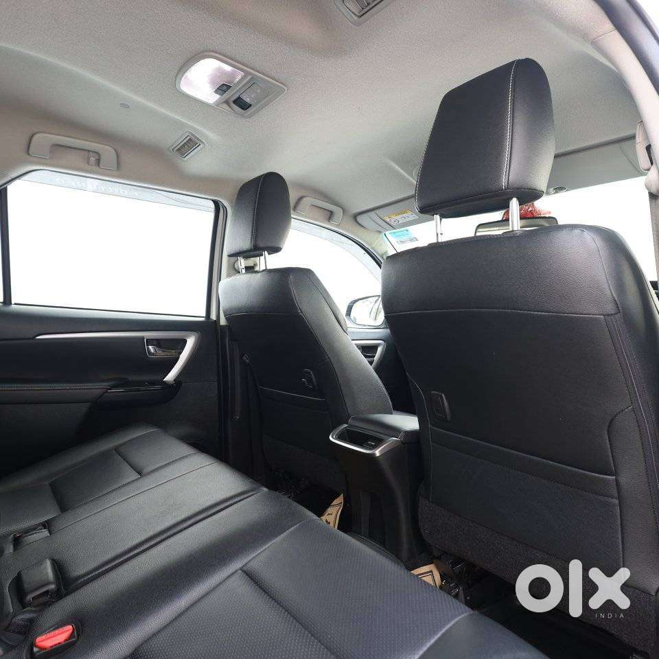 Toyota Fortuner 3.0 4x2 Automatic, 2024, Petrol