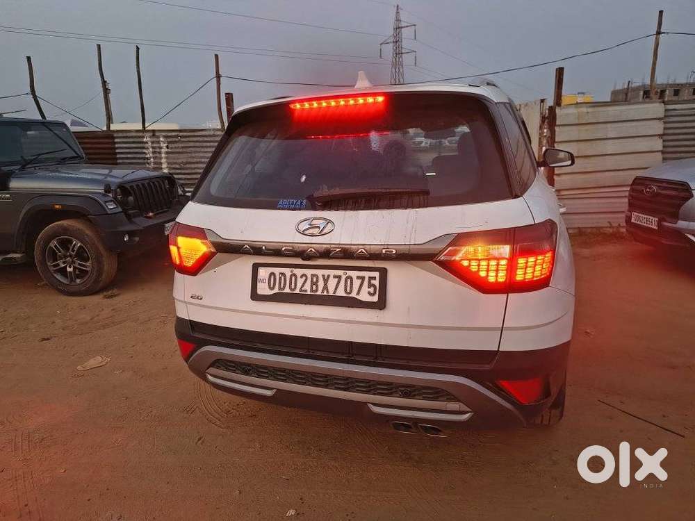 Hyundai Alcazar 2.0 Prestige (o) Petrol At 6 Str, 2022, Petrol