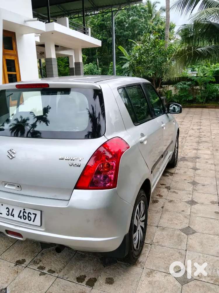 6th Owner  Well Maintained  85% Tyres